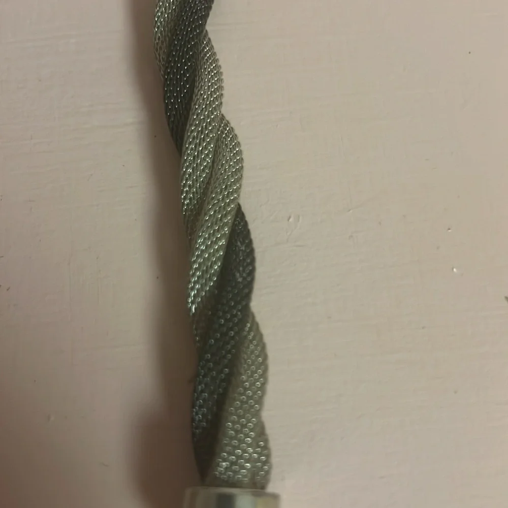 Magnetic clasp metal bracelet
